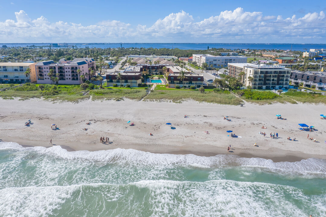 cocoa beach club condos beach view from sky